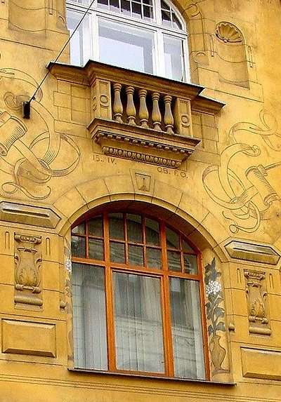 Sgraffito on a Mala Strana House