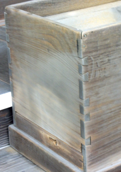 Dovetailed joinery
